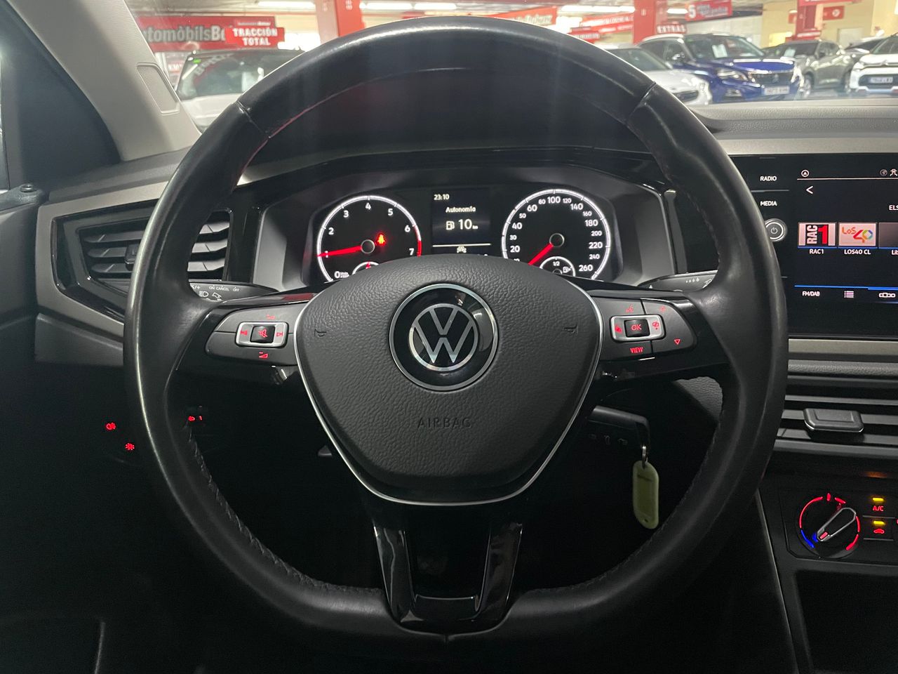 Foto Volkswagen Polo 14