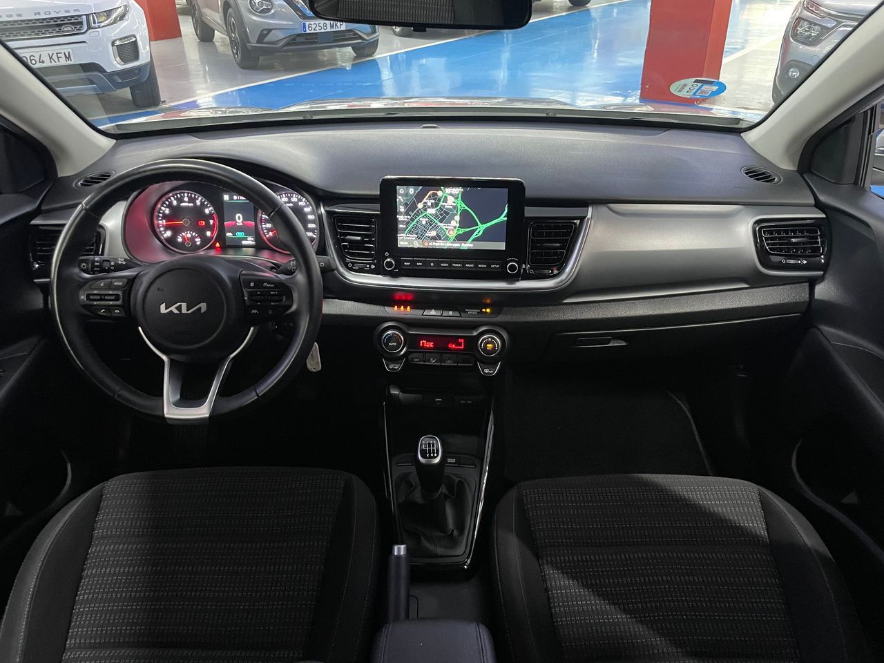 Foto Kia Stonic 11