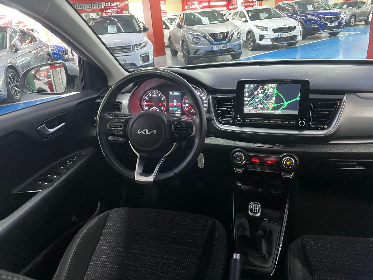 Foto Kia Stonic 12