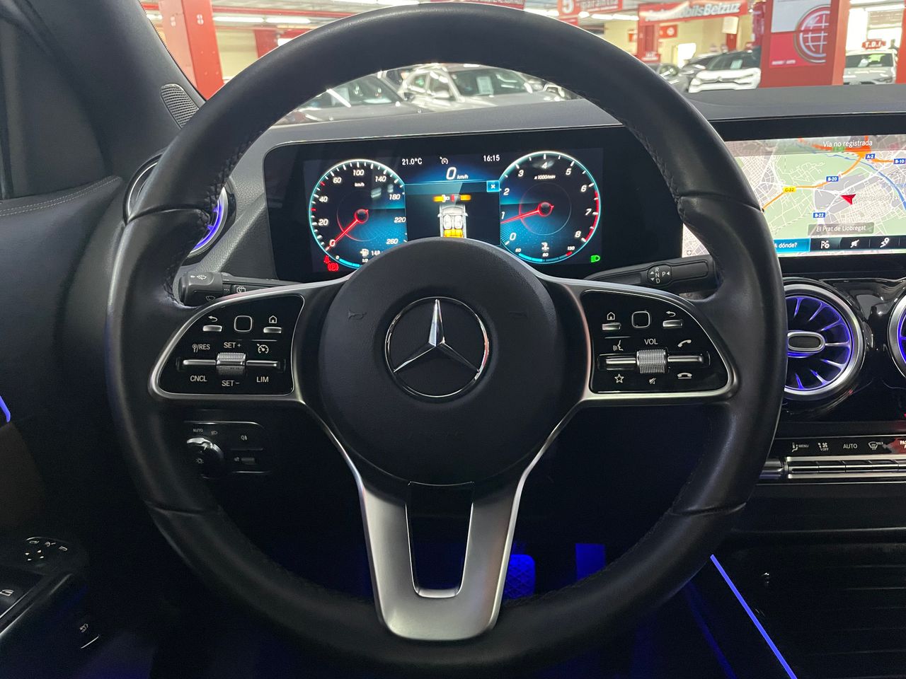 Foto Mercedes-Benz Clase GLA 12