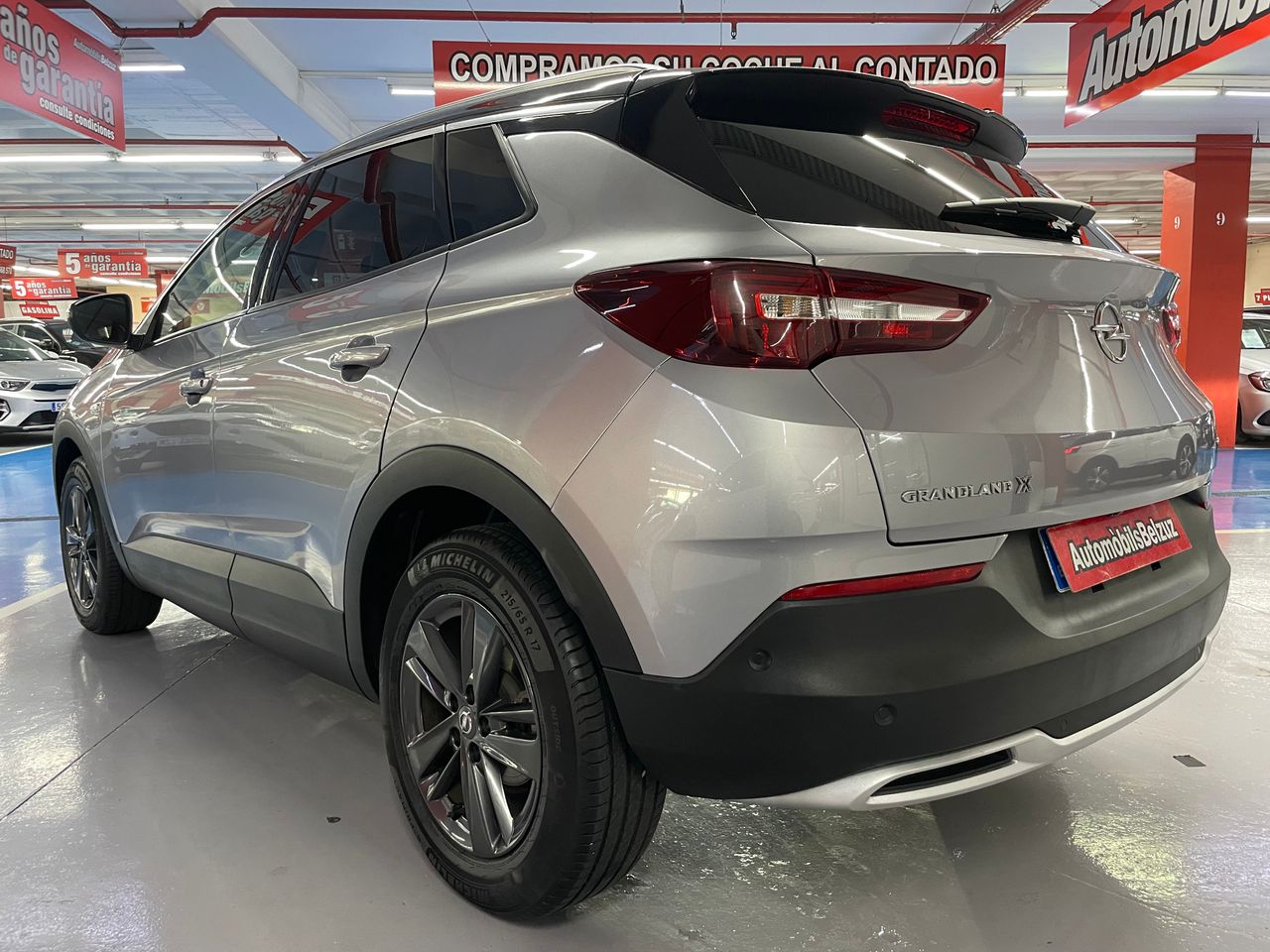 Foto Opel Grandland X 4