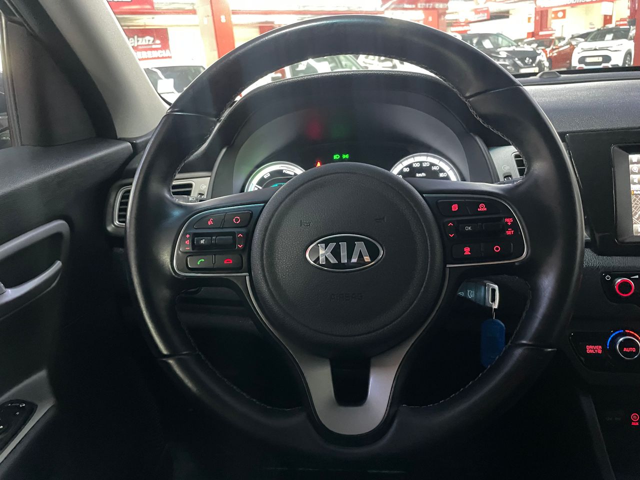 Foto Kia Niro 12