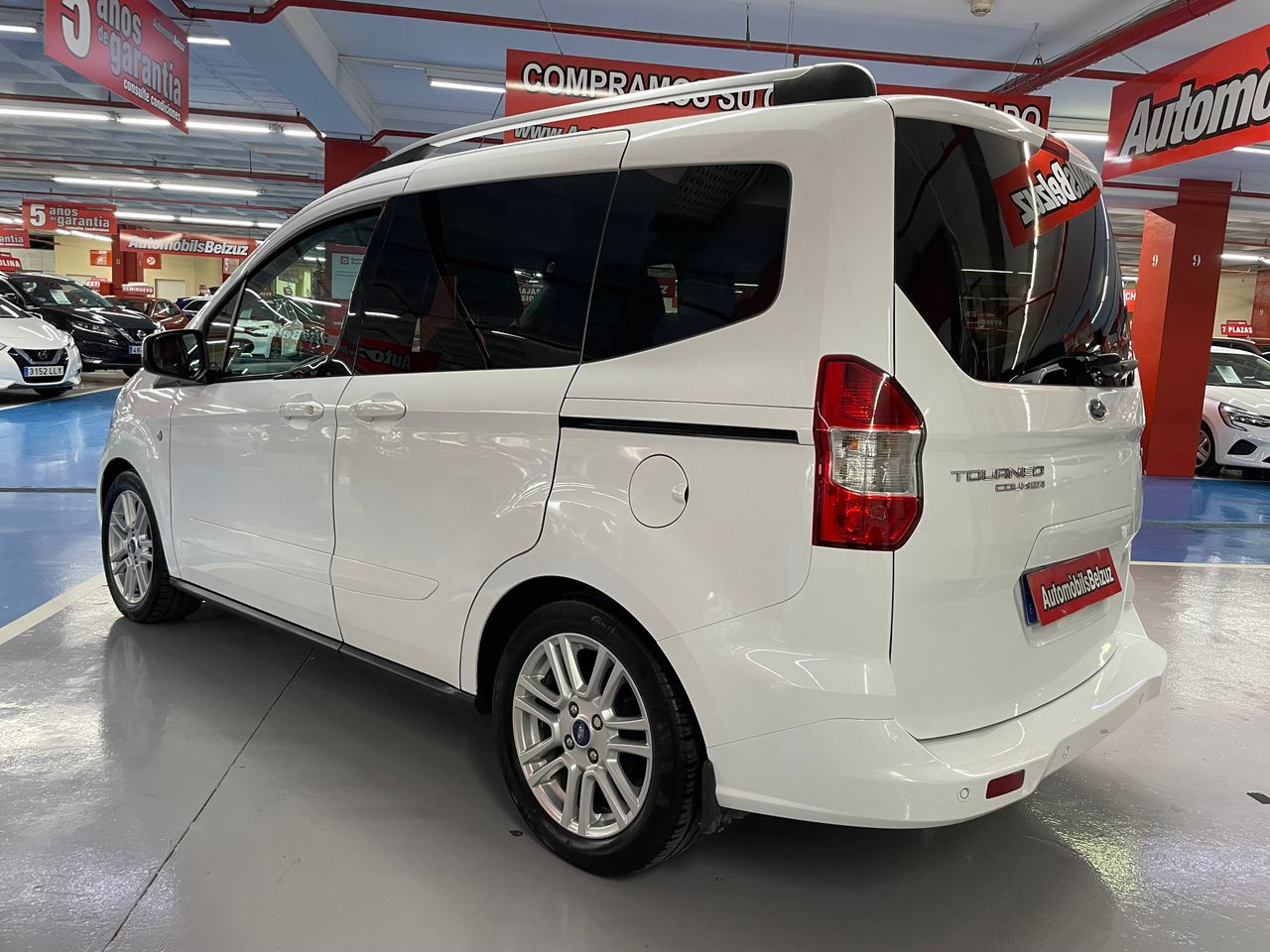 Foto Ford Tourneo Courier 4