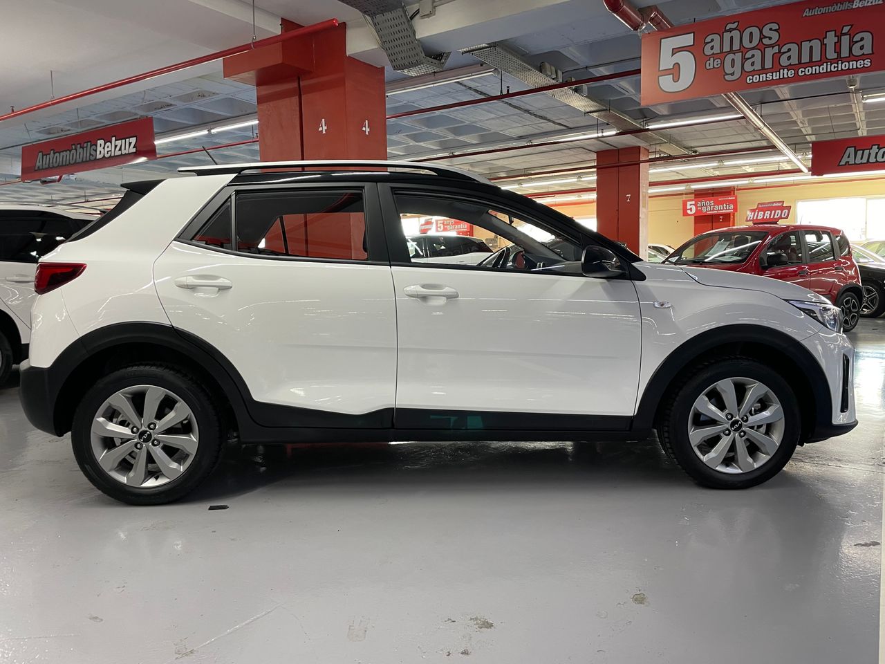 Foto Kia Stonic 11