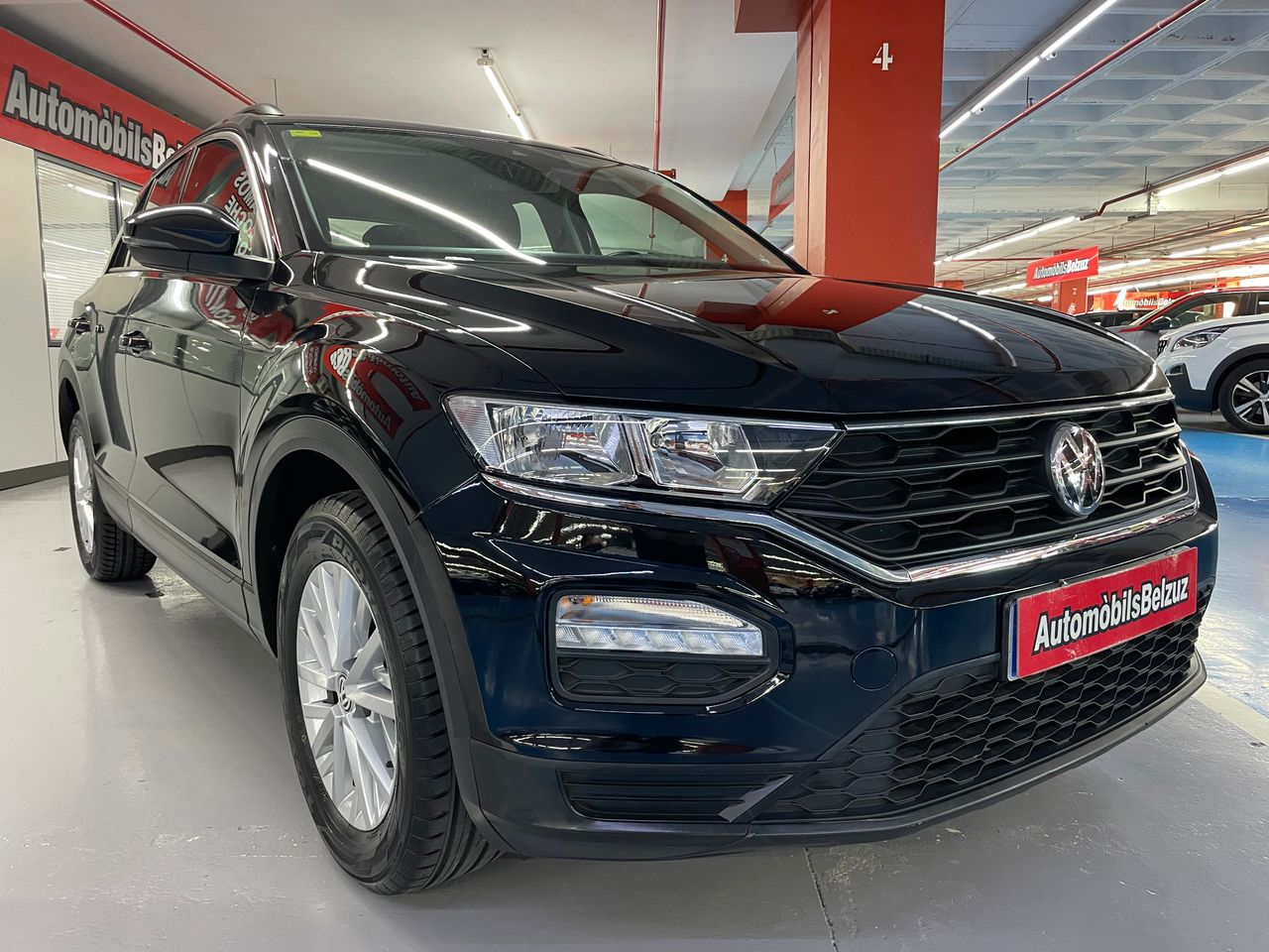 Foto Volkswagen T-Roc 3