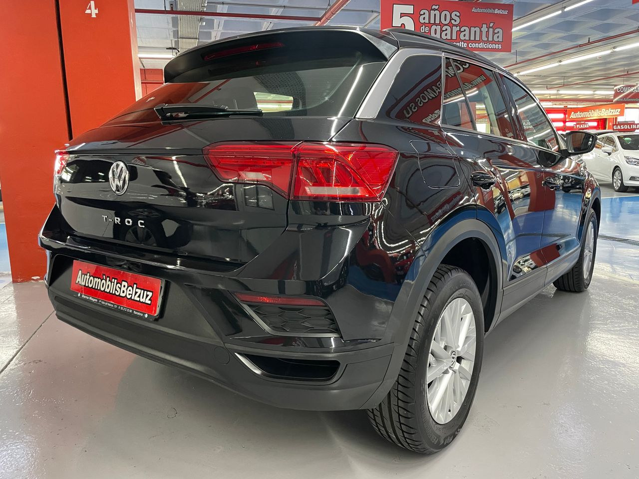 Foto Volkswagen T-Roc 6