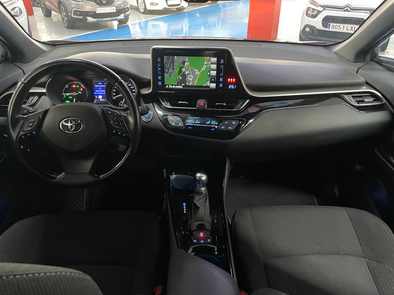 Foto Toyota C-HR 11