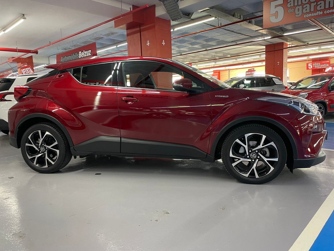 Foto Toyota C-HR 14