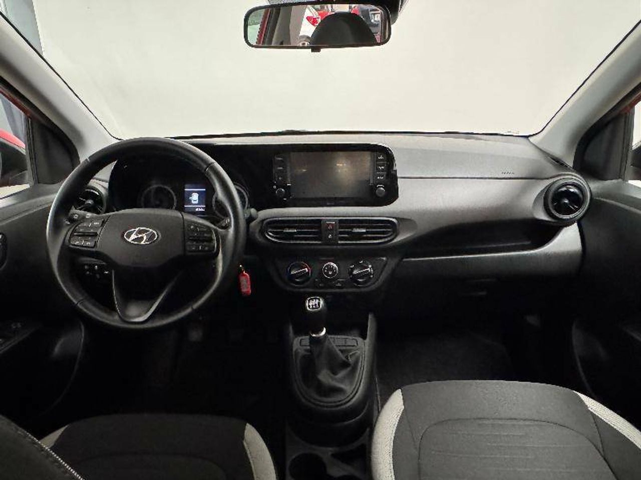 Foto Hyundai i10 8