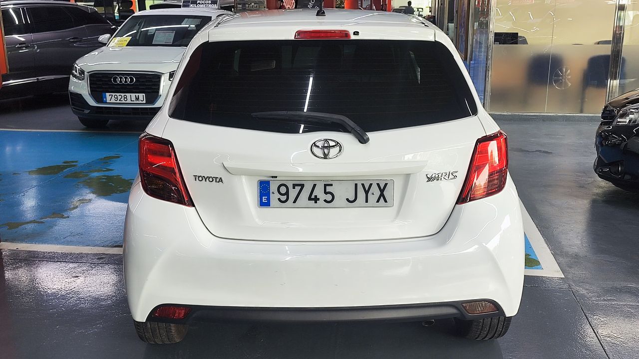 Foto Toyota Yaris 7