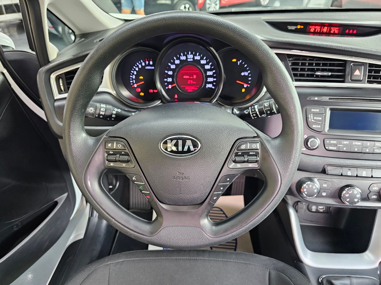 Foto Kia Ceed 13