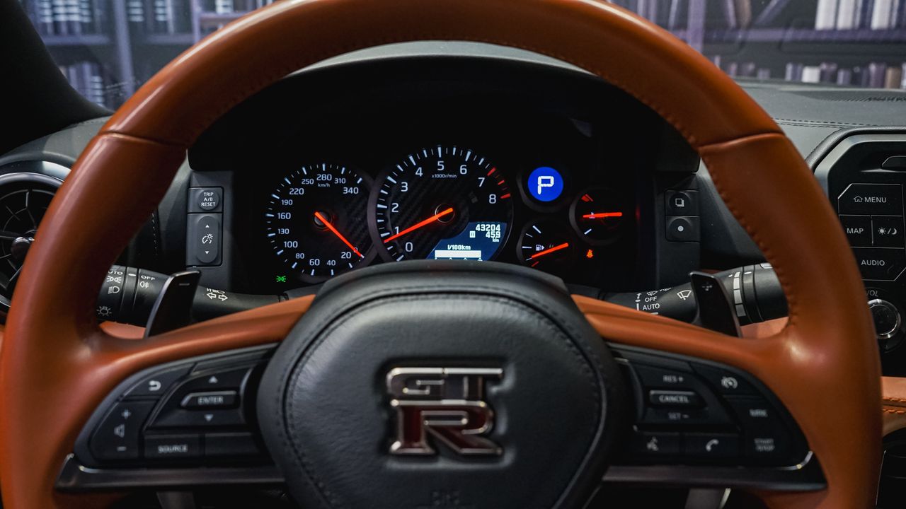 Foto Nissan GT-R 51