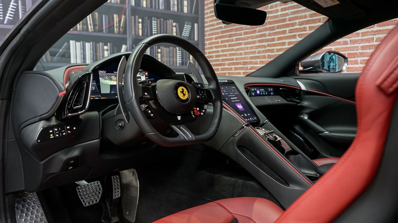 Foto Ferrari Roma 64