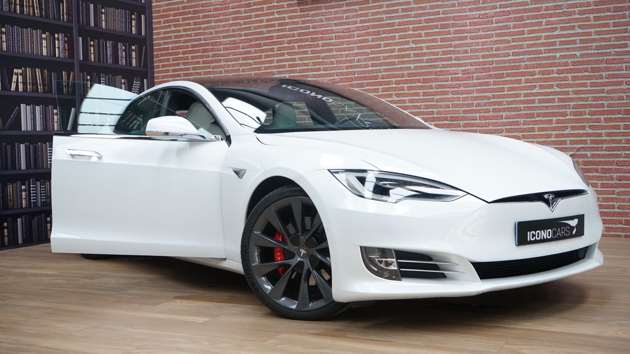 Foto Tesla Model  S 4