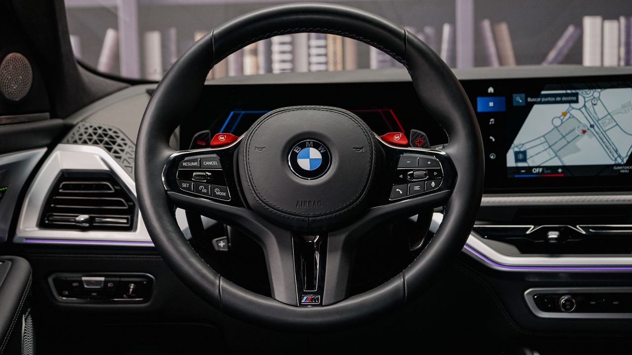 Foto BMW XM 40