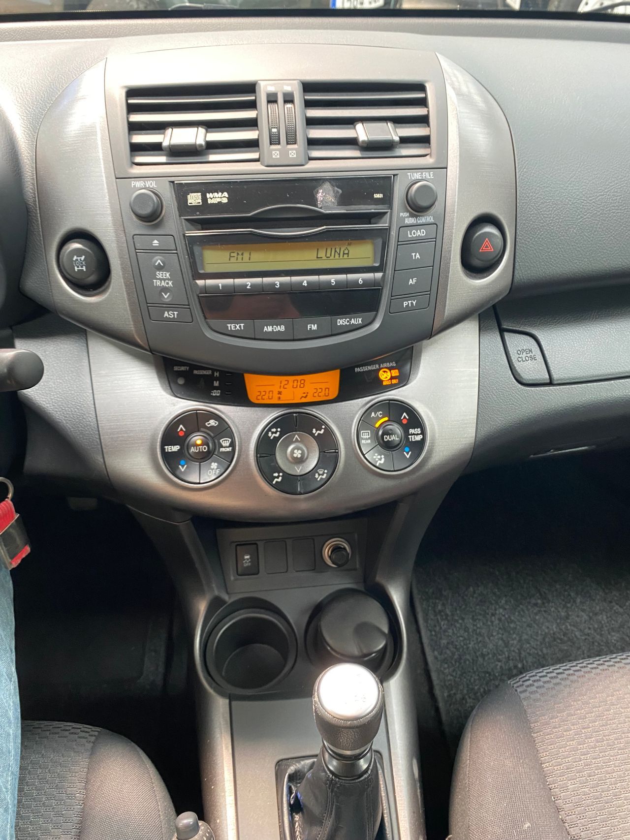 Foto Toyota Rav4 8