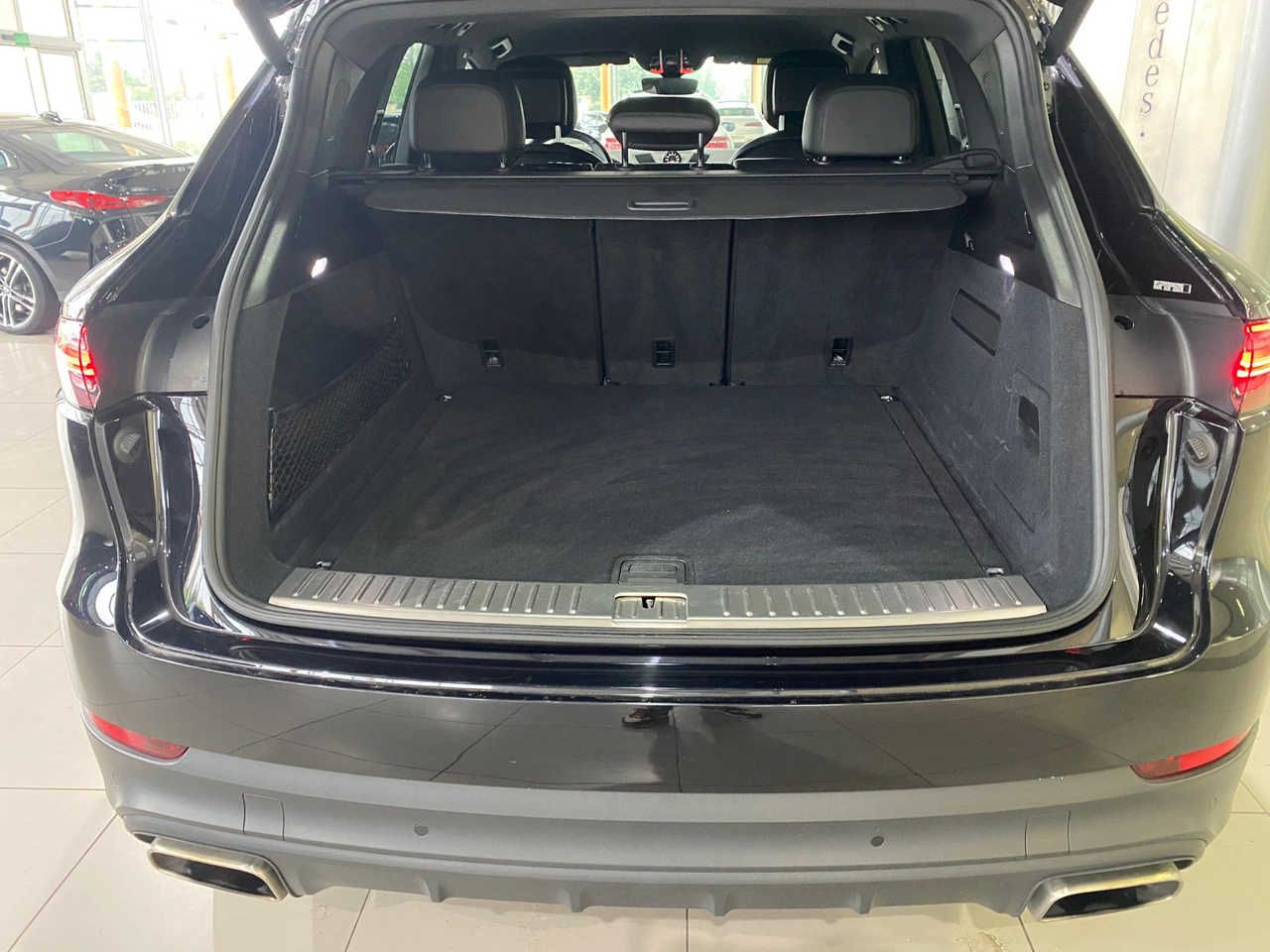 Foto Porsche Cayenne 32