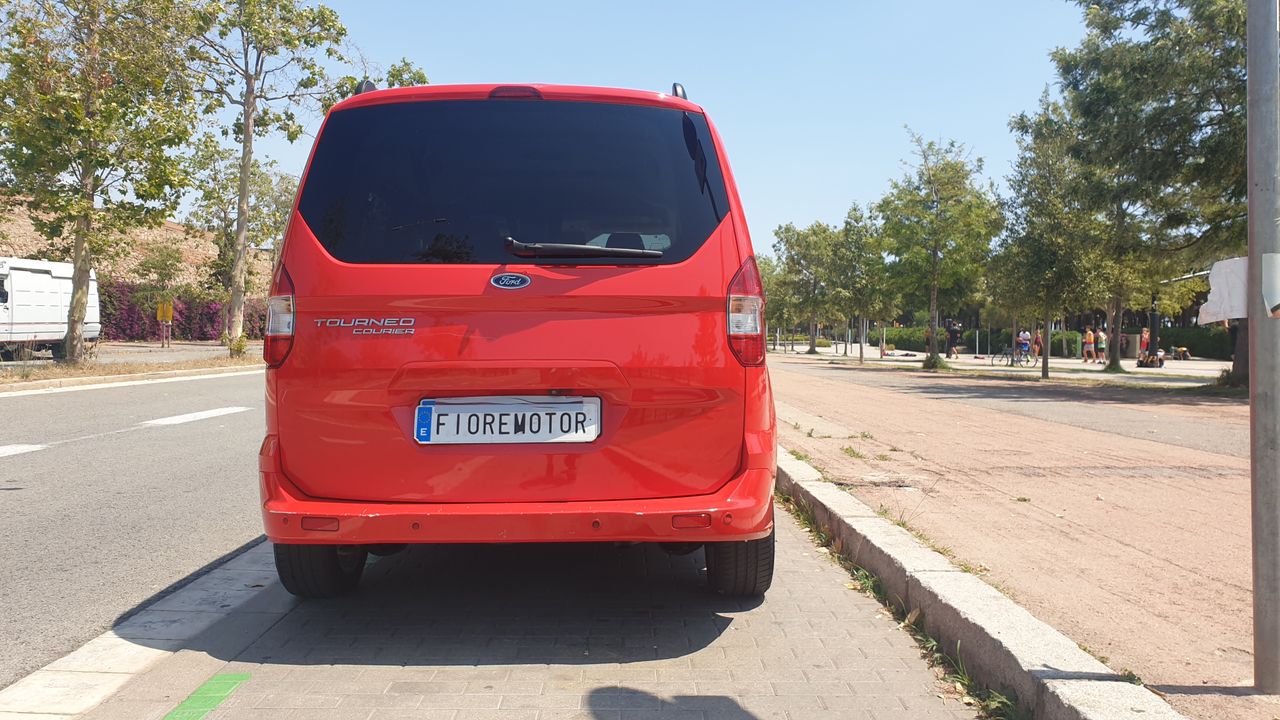 Foto Ford Tourneo Courier 12