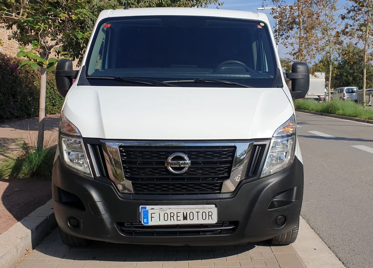 Foto Nissan NV400 2