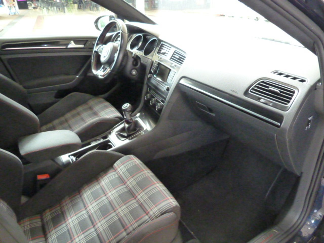 Foto Volkswagen Golf 12