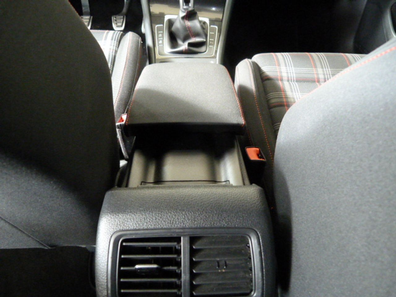 Foto Volkswagen Golf 41