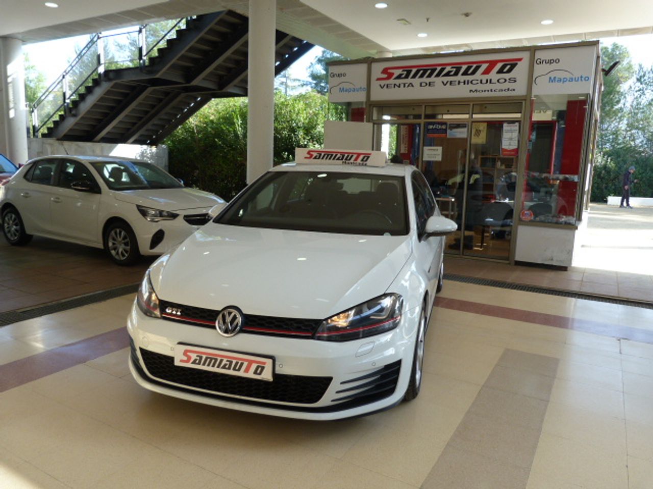 Foto Volkswagen Golf 13