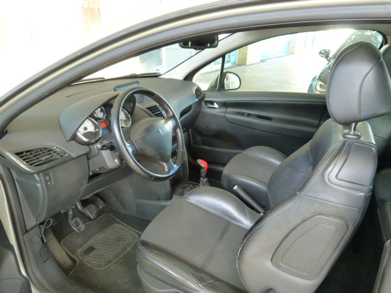 Foto Peugeot 207 14