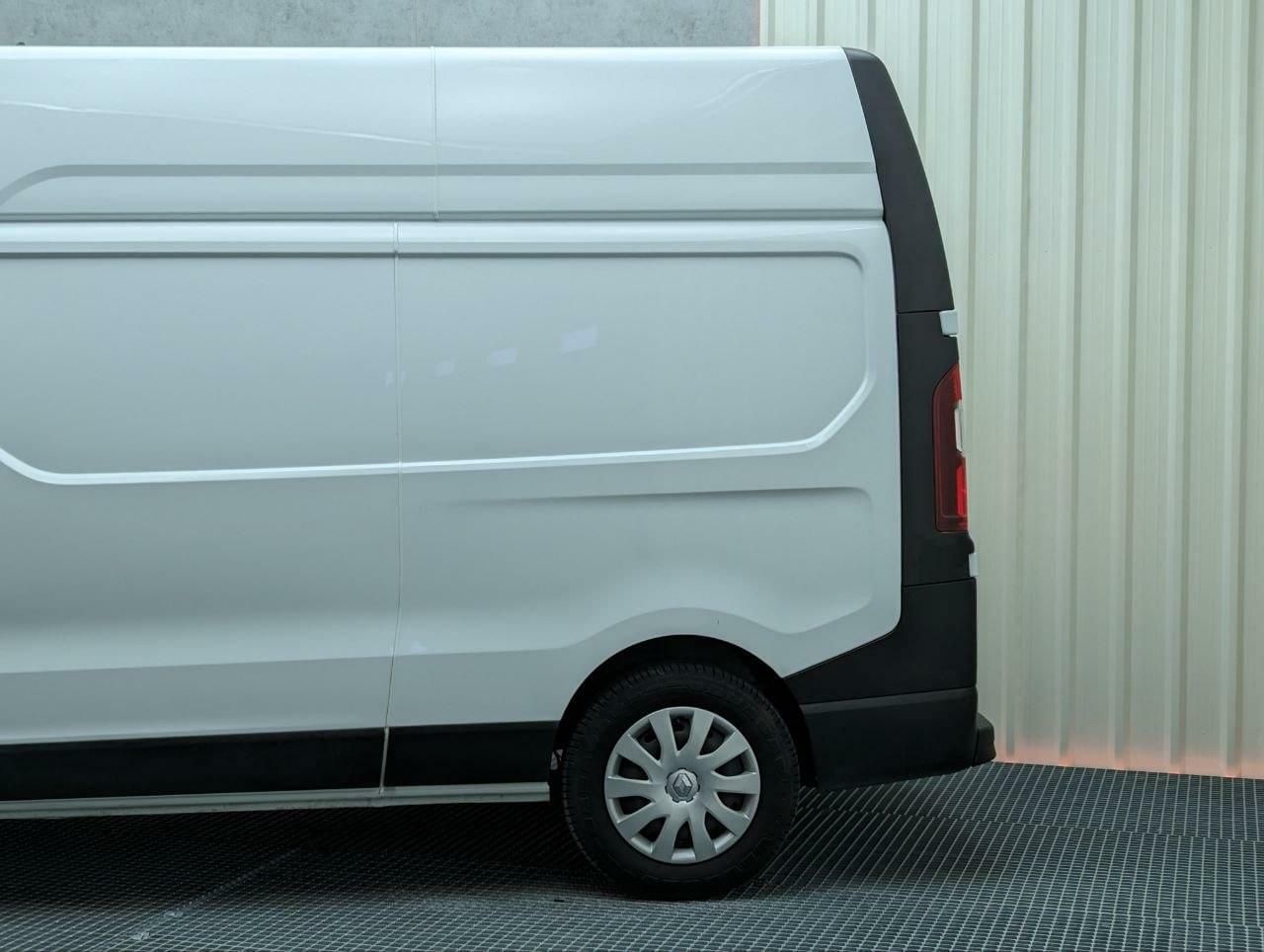 Foto Renault Trafic 17