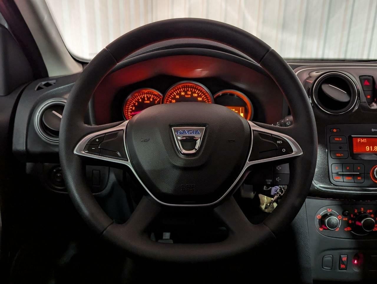 Foto Dacia Sandero 28