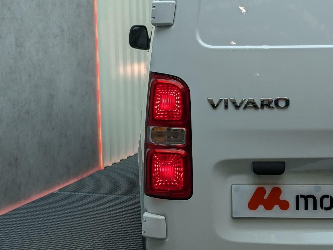 Foto Opel Vivaro 23