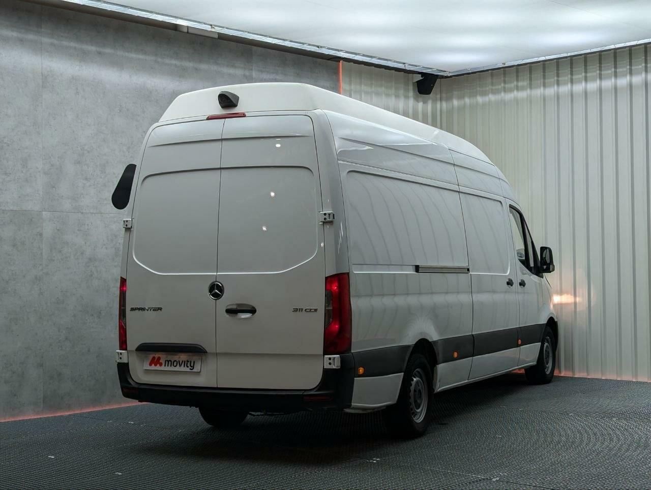 Foto Mercedes-Benz Sprinter 20