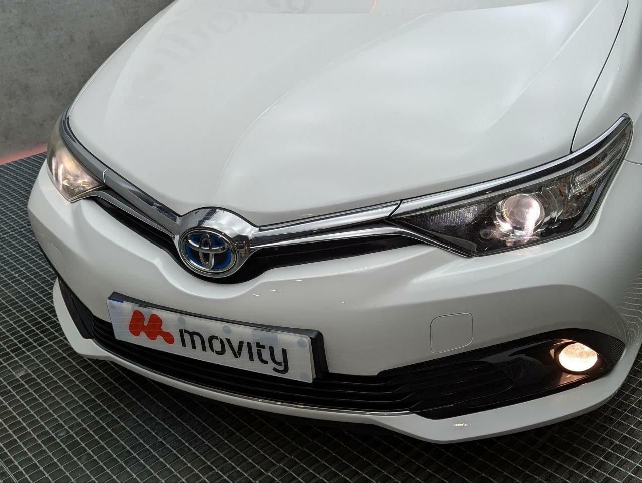 Foto Toyota Auris 15