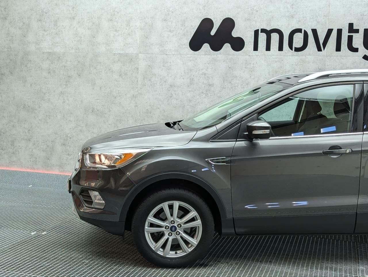 Foto Ford Kuga 15