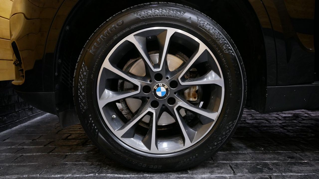 Foto BMW X5 14