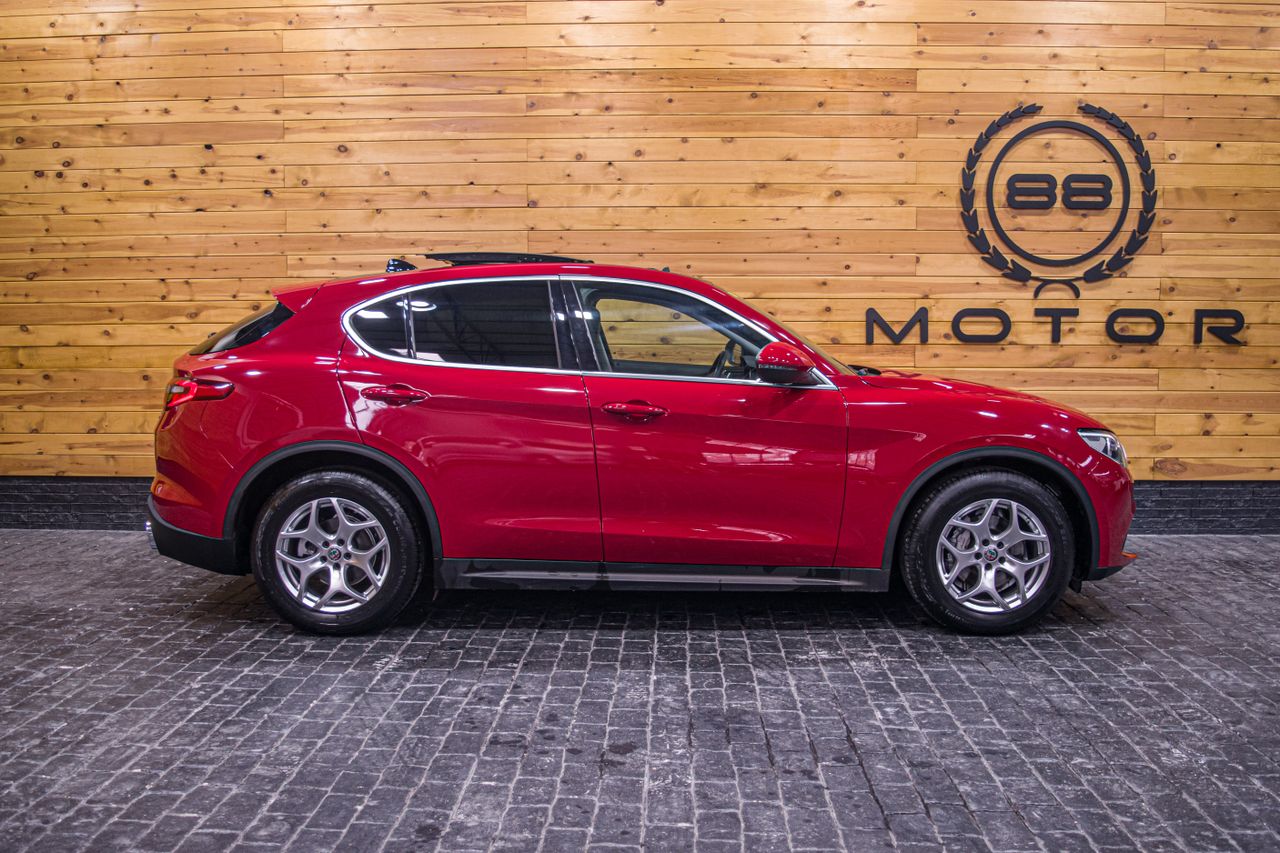 Foto Alfa Romeo Stelvio 3