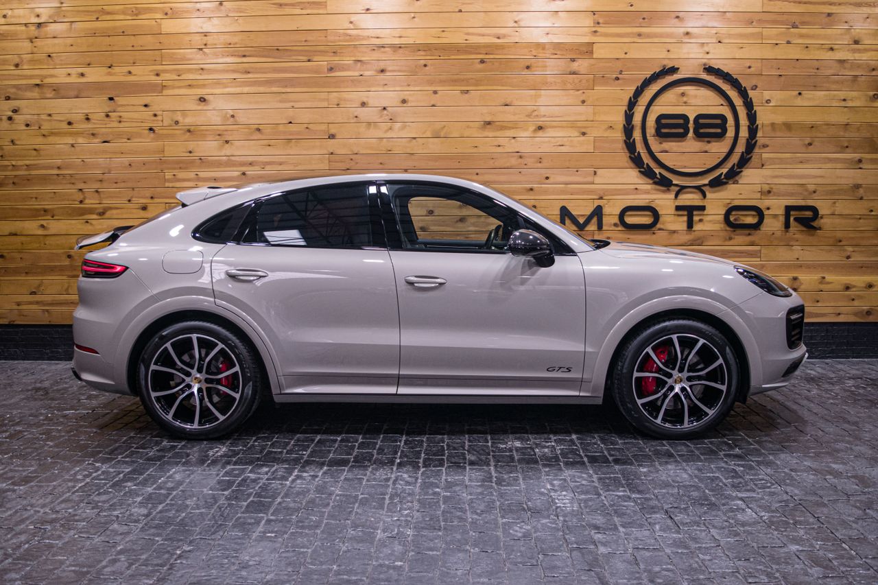 Foto Porsche Cayenne 4