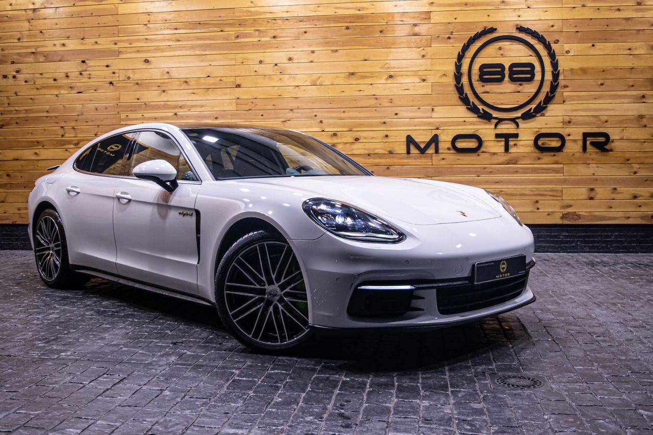 Foto Porsche Panamera 1