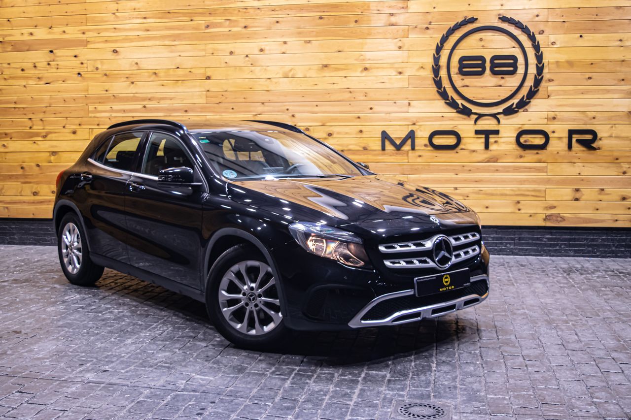 Foto Mercedes-Benz Clase CLA 1