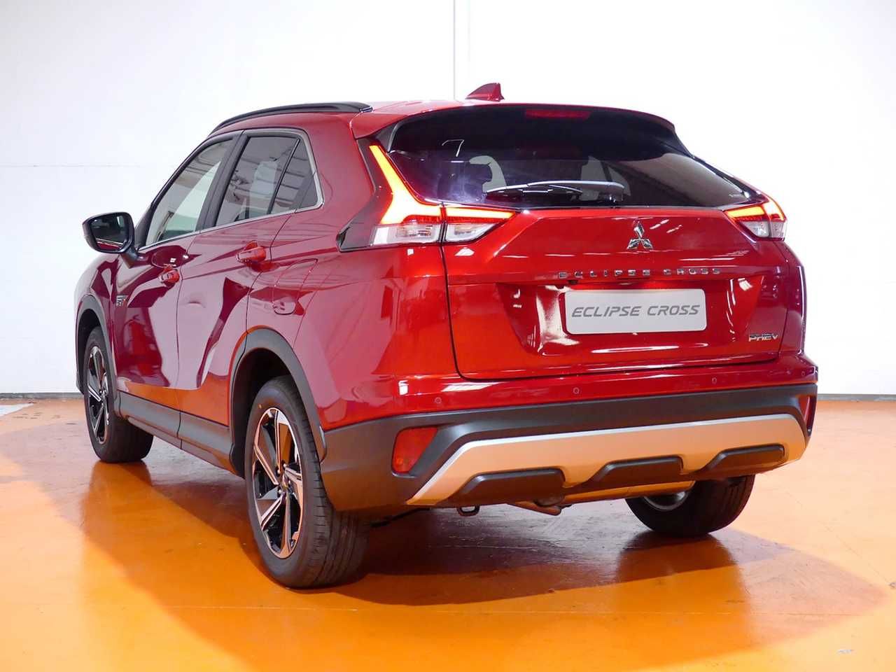 Foto Mitsubishi Eclipse Cross 5