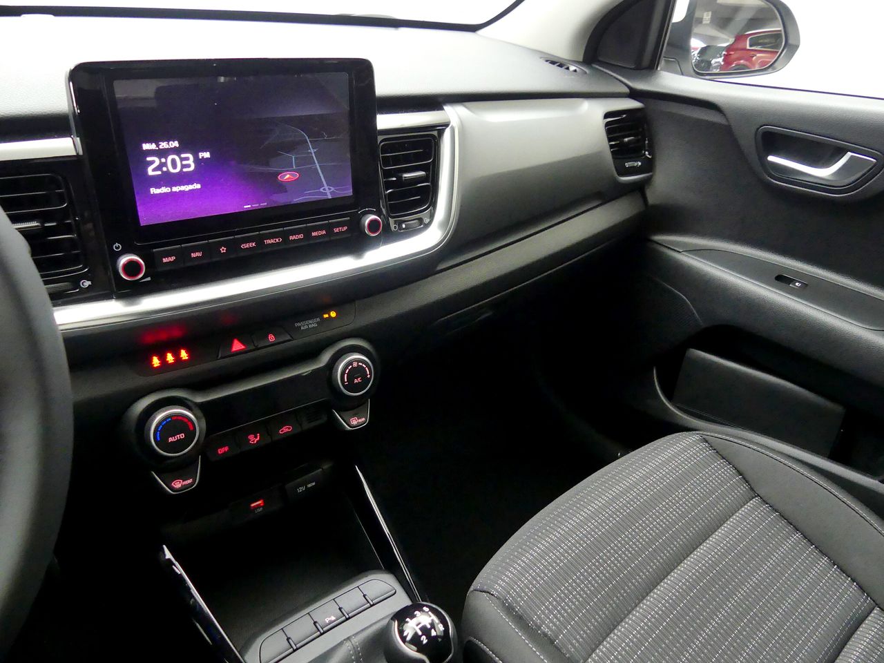 Foto Kia Stonic 21