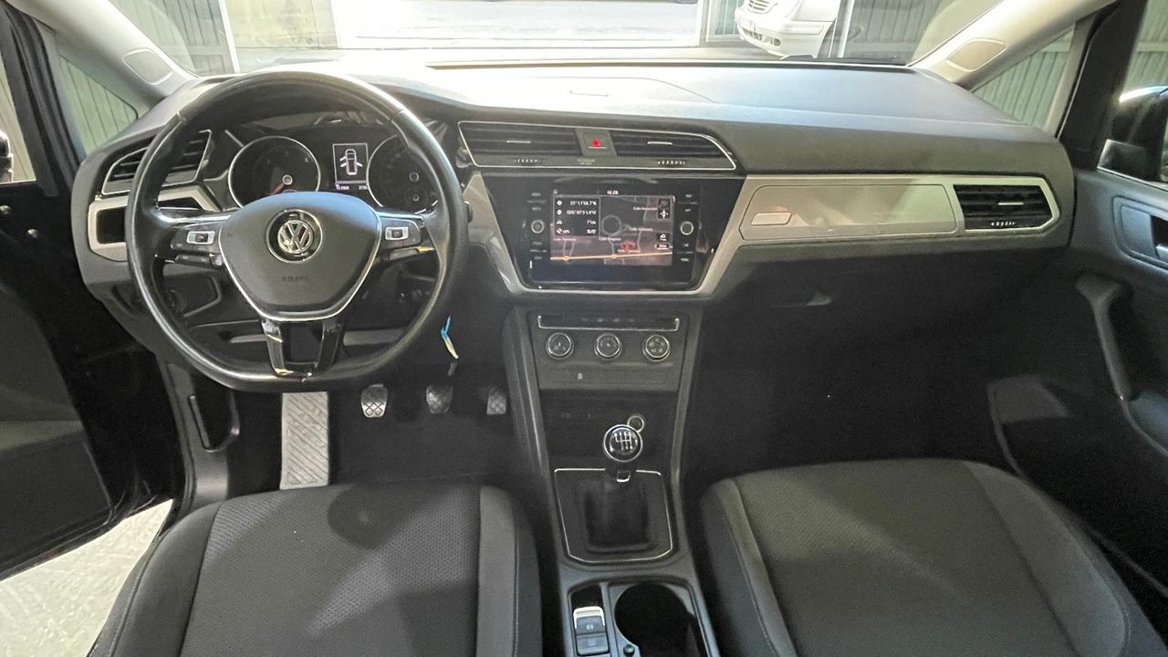 Foto Volkswagen Touran 5