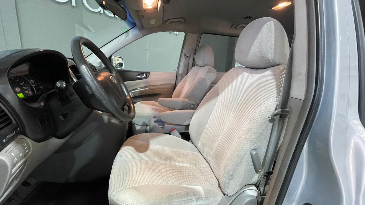 Foto Kia Carnival 22