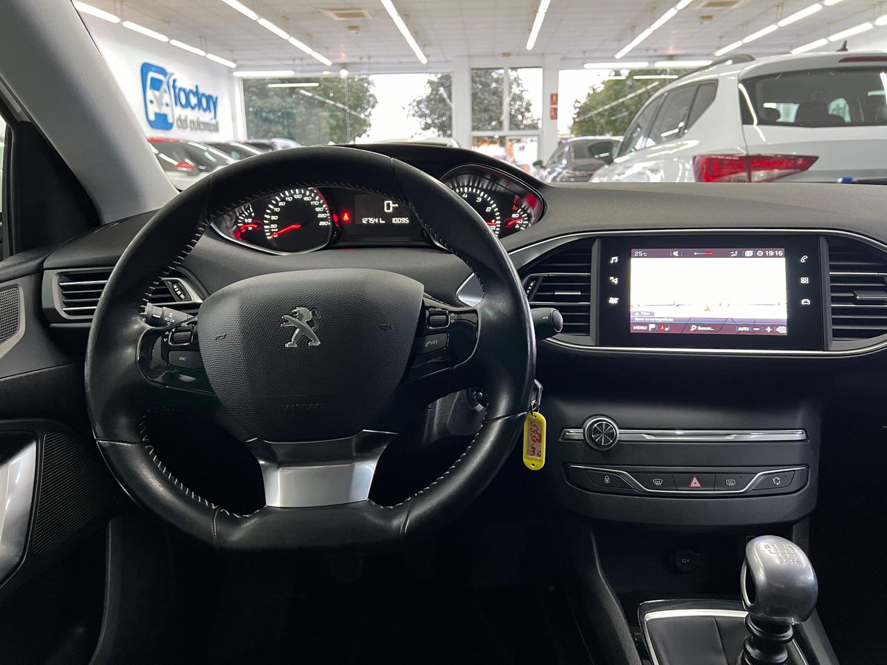 Foto Peugeot 308 8