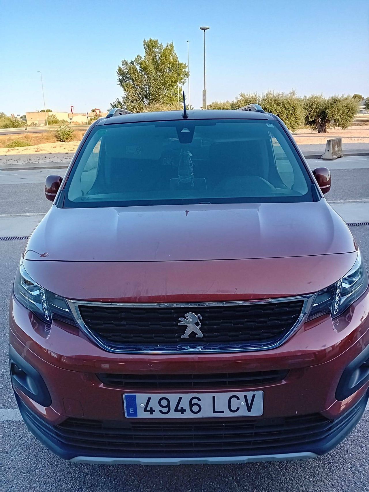 Foto Peugeot Rifter 1