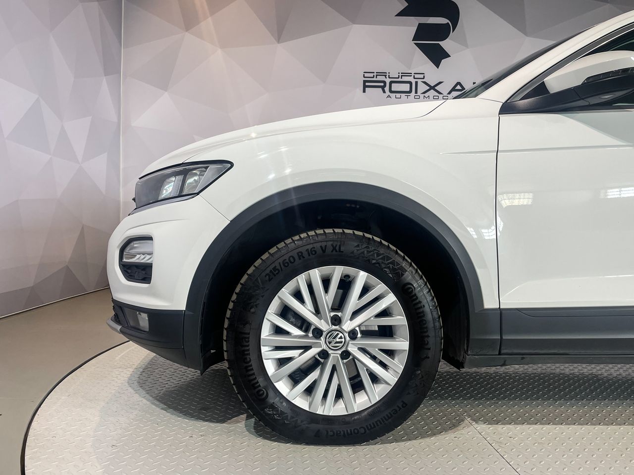 Foto Volkswagen T-Roc 9