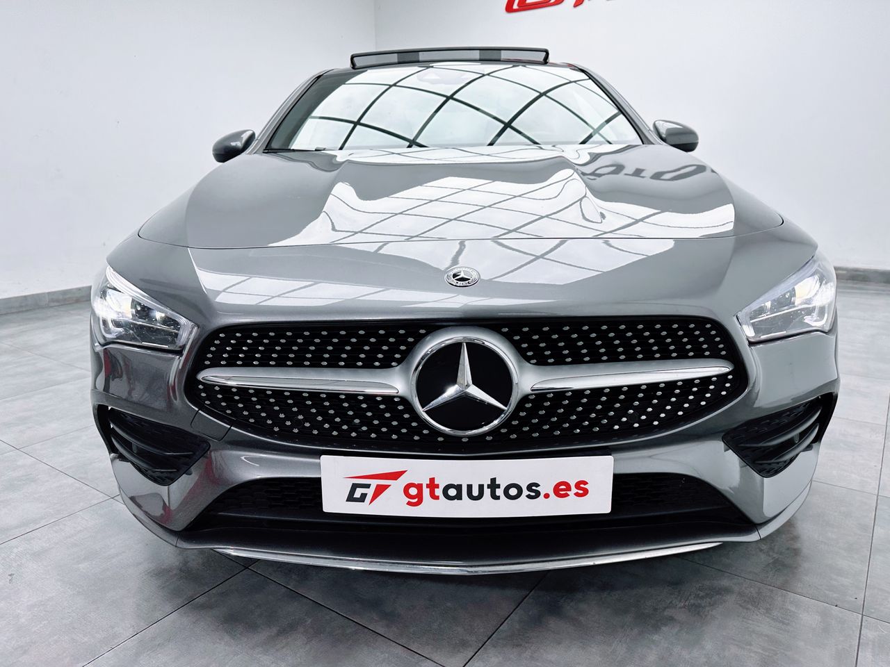 Foto Mercedes-Benz Clase CLA 18