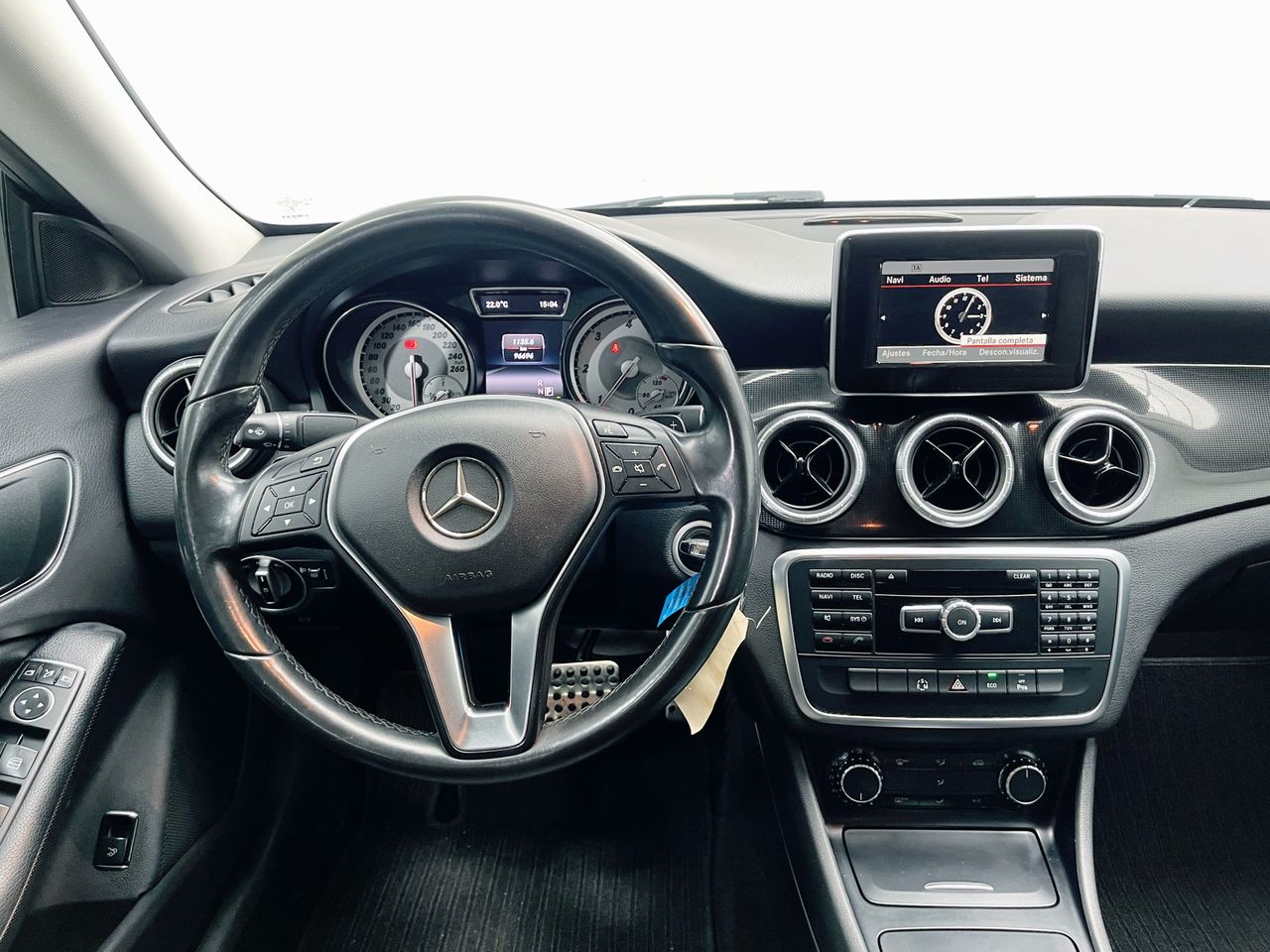 Foto Mercedes-Benz Clase CLA 21