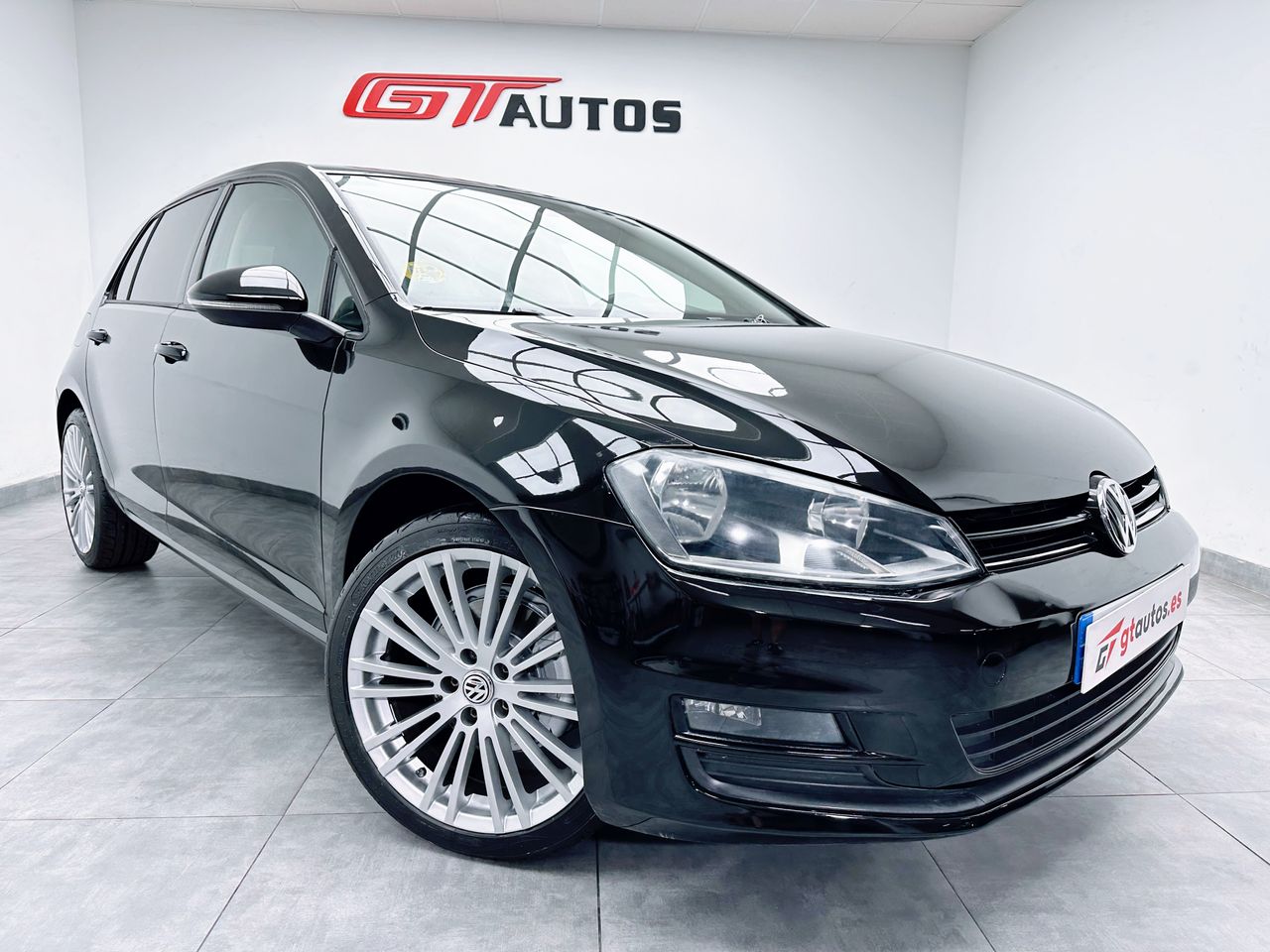 Foto Volkswagen Golf 13