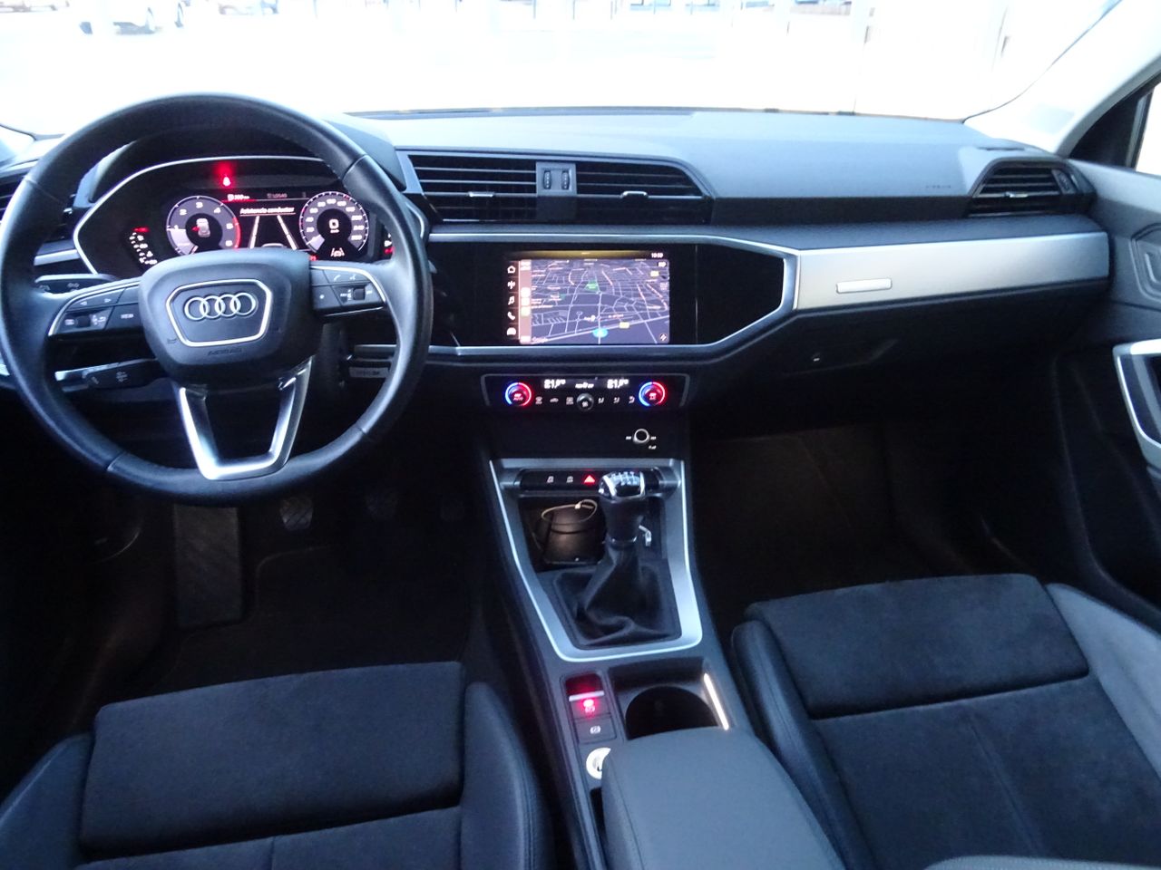 Foto Audi Q3 12