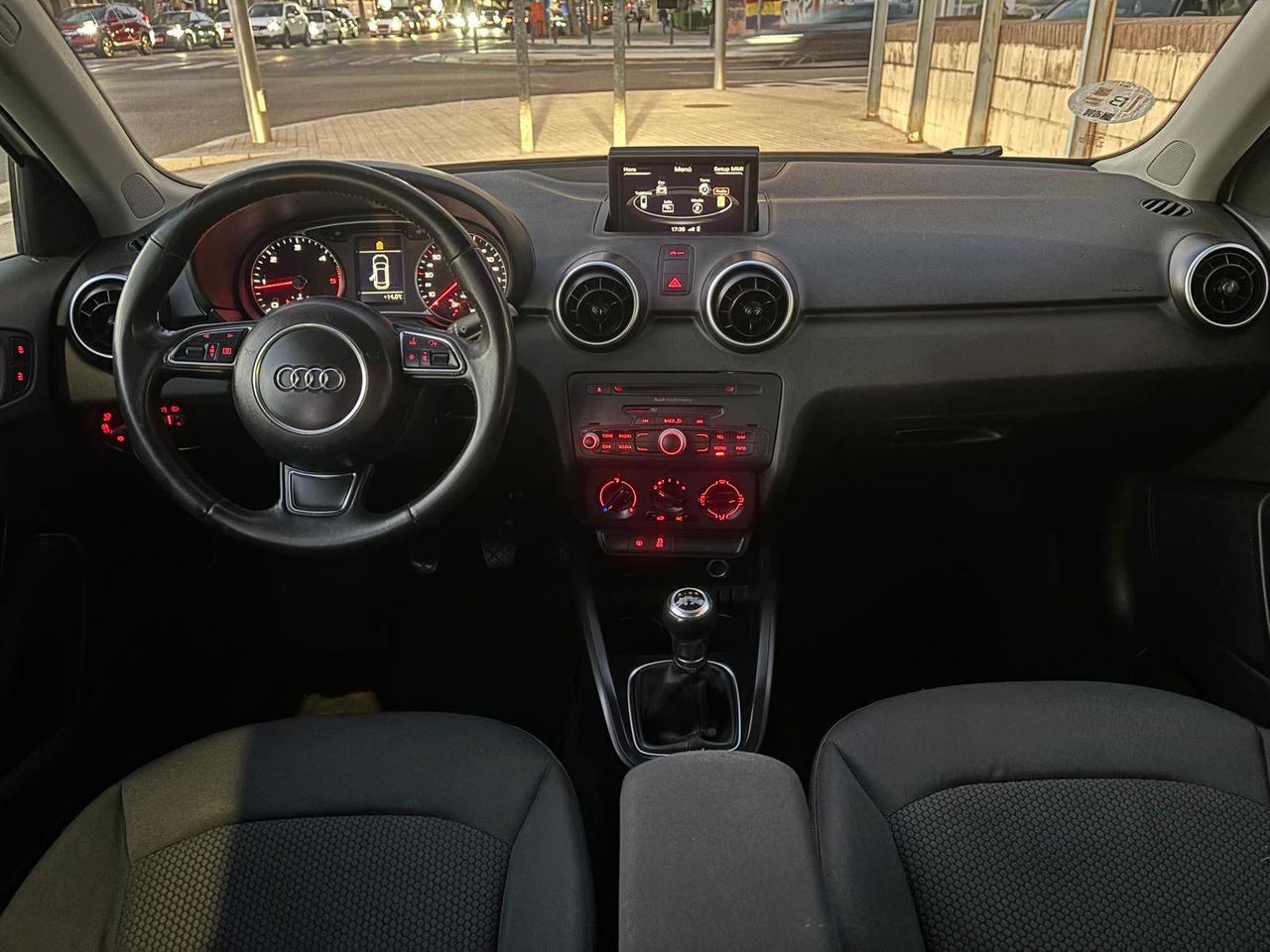 Foto Audi A1 Sportback 12